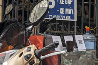 Cận cảnh các điểm trông giữ xe không dùng tiền mặt ở Hà Nội từ hôm nay