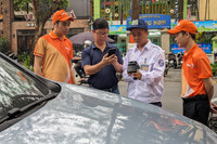 Cận cảnh các điểm trông giữ xe không dùng tiền mặt ở Hà Nội từ hôm nay