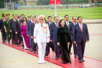 Lãnh đạo Đảng, Nhà nước và thành phố Hà Nội vào Lăng viếng Chủ tịch Hồ Chí Minh