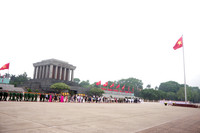 Lãnh đạo Đảng, Nhà nước và thành phố Hà Nội vào Lăng viếng Chủ tịch Hồ Chí Minh