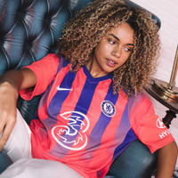 [ẢNH] Áo đấu phụ của Chelsea và Barca bị chê hết lời