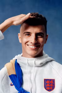 [ẢNH] Dàn sao tuyển Anh khoe áo đấu mới đẹp ngất ngây