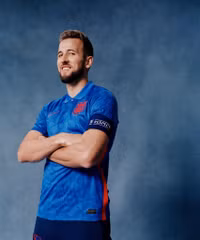 [ẢNH] Dàn sao tuyển Anh khoe áo đấu mới đẹp ngất ngây