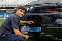 Cận cảnh loạt siêu xe đình đám cầu thủ Real Madrid được tặng