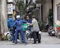 Dựng lại hiện trường 