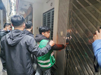 Dựng lại hiện trường 