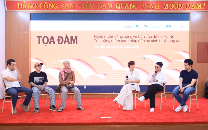 Tọa đàm "Nghệ thuật công cộng và bản sắc đô thị Hà Nội - Từ những điểm can thiệp đến hệ sinh thái sáng tạo".