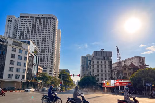 Thời tiết hôm nay: Bắc bộ tăng nhiệt, nắng nóng vượt mức 38 độ C