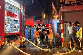 Vụ cháy nhà trọ từ xe điện khiến 15 người tử vong được xét xử lại vào ngày 9-4