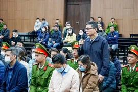 Cựu Cục trưởng Cục An toàn thực phẩm nói không quan tâm bao nhiêu tiền nhưng hồ sơ phải chuẩn