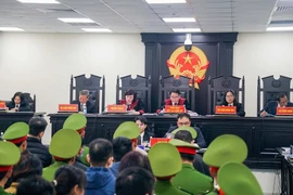 Hội đòng xét xử sơ thẩm vụ án do Thẩm phán Vũ Quang Huy làm chủ toạ.