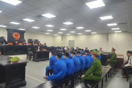 Nhóm “báo thủ” choai choai lĩnh án vì tấn công người đi đường vô cớ