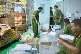 Thủ đoạn của “ông trùm” thực phẩm chức năng giả để thu lời bất chính hàng trăm tỷ đồng 