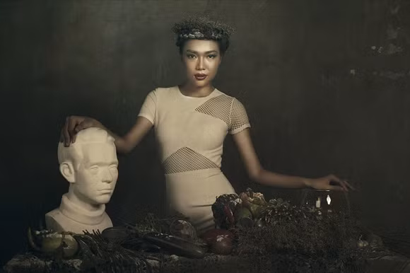 Giải vàng Ngôi sao người mẫu Thanh Trúc u buồn trong ngày Haloween ảnh 1