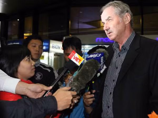 Đối thủ đáng gờm nhất của đội tuyển Việt Nam tại vòng bảng AFF Cup 2014 đã tới Hà Nội ảnh 1