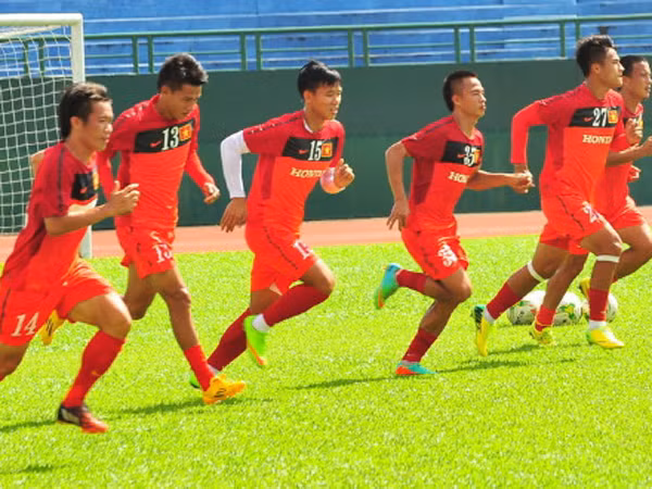 ĐT Việt Nam chạy nước rút cho AFF Cup 2014 ảnh 1