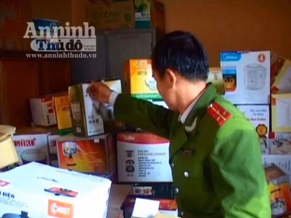 Quảng Nam: Tăng cường kiểm soát, ngăn chặn hàng lậu dịp cuối năm ảnh 1