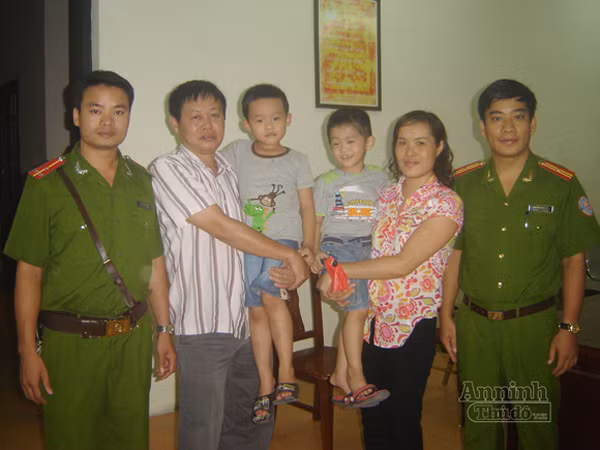 Nhờ dữ liệu dân cư, tìm được nhà 2 cháu bé bị lạc ảnh 1