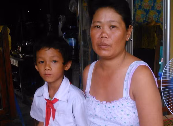 Nghi án chồng cho thuốc trừ sâu vào nồi canh để đầu độc vợ ảnh 2