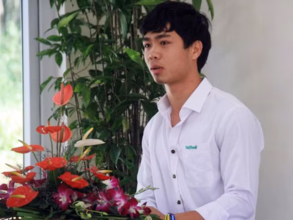 “Ngày đầu tiên đi học” nặng trĩu tâm trạng của Công Phượng ảnh 1