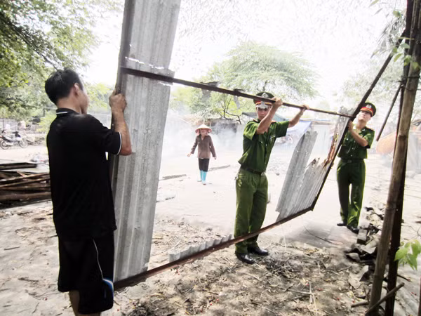 Lắng nghe tiếng nói từ cơ sở ảnh 1