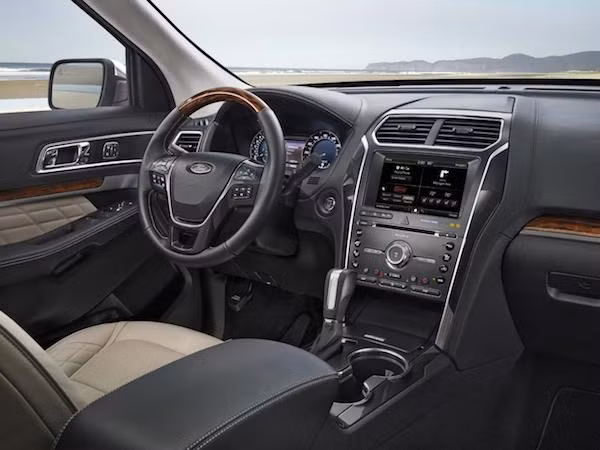 Ford chính thức giới thiệu Explorer 2016 Los Angeles Auto Show ảnh 2