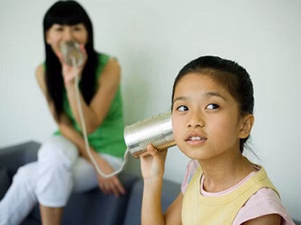 Khi con dậy thì, yêu quá sớm ảnh 1