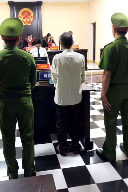 Thầy giáo có hành vi đồi bại với học sinh ở Phú Thọ có phải là trường hợp đầu tiên? ảnh 3