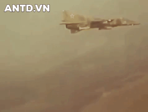 Cường kích MiG-27