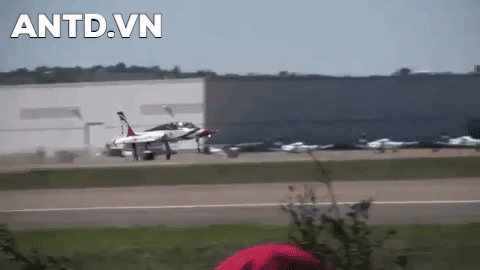 Máy bay huấn luyện T-38