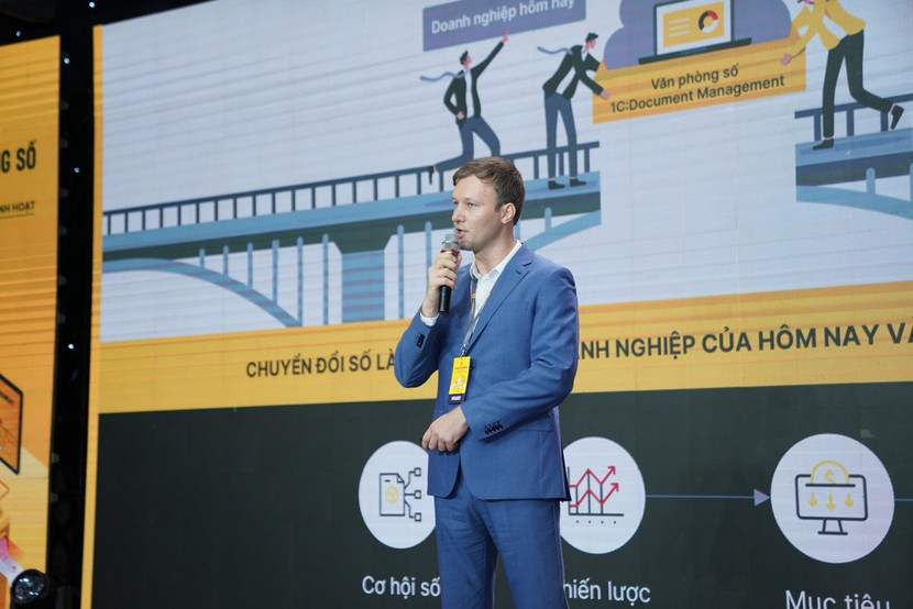 Ông Alexander Evchenko - CEO 1C Việt Nam, chuyên gia tư vấn giải pháp chuyển đổi số thị trường châu Âu và Việt Nam - phát biểu tại hội thảo Ông Alexander Evchenko - CEO 1C Việt Nam, chuyên gia tư vấn giải pháp chuyển đổi số thị trường châu Âu và Việt Nam - phát biểu tại hội thảo