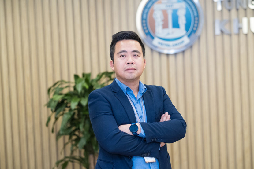 Nguyễn Như Thành (lĩnh vực lao động sản xuất), sinh năm 1989, Trưởng phòng Xử lý cấp 2, Trung tâm Ra đa, Khối 1, Tổng công ty Công nghiệp công nghệ cao Viettel (Tập đoàn Công nghiệp-Viễn thông Quân đội). Nguyễn Như Thành (lĩnh vực lao động sản xuất), sinh năm 1989, Trưởng phòng Xử lý cấp 2, Trung tâm Ra đa, Khối 1, Tổng công ty Công nghiệp công nghệ cao Viettel (Tập đoàn Công nghiệp-Viễn thông Quân đội).