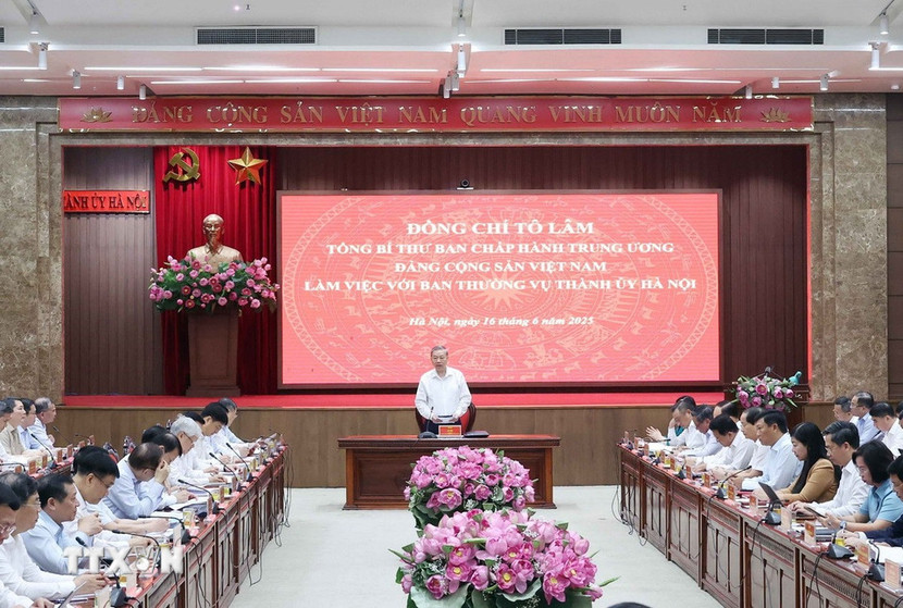 Tổng Bí thư Tô Lâm làm việc với Thành ủy Hà Nội. Ảnh: TTXVN Tổng Bí thư Tô Lâm làm việc với Thành ủy Hà Nội. Ảnh: TTXVN