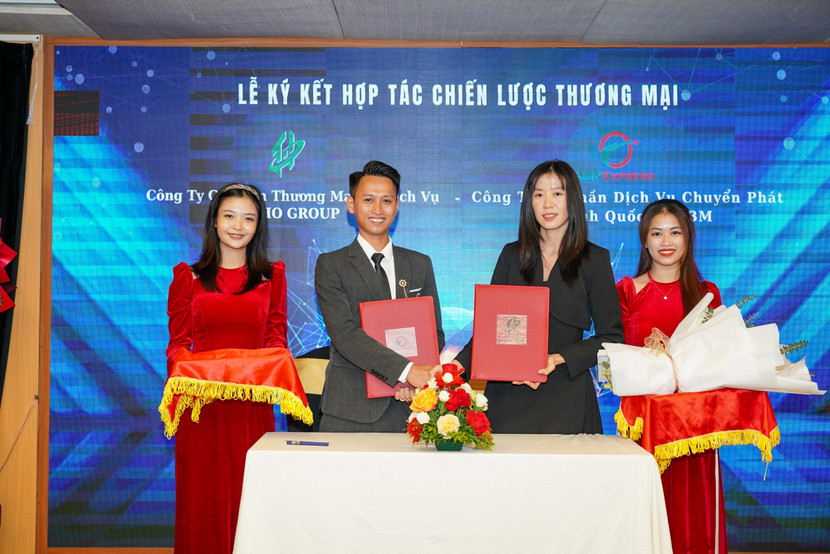 Công ty Cổ phần dịch vụ chuyển phát nhanh quốc tế ABM Express hợp tác với Công ty Cổ phần Thương mại và dịch vụ THO Group trong việc vận chuyển và trưng bày quảng bá các sản phẩm nông sản Việt trong liên minh Công ty Cổ phần dịch vụ chuyển phát nhanh quốc tế ABM Express hợp tác với Công ty Cổ phần Thương mại và dịch vụ THO Group trong việc vận chuyển và trưng bày quảng bá các sản phẩm nông sản Việt trong liên minh