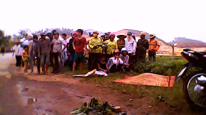 Ôm vợ để "mìn" nổ, cả hai vợ chồng tử vong ảnh 1