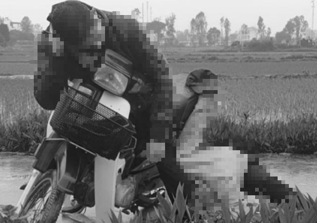 Hai thanh niên tử vong trên đoạn đường ra nghĩa trang Hai thanh niên tử vong trên đoạn đường ra nghĩa trang