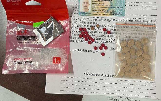 Tổ công tác Y7/141 phát hiện đối tượng Đỗ Ngọc Linh óc hành vi tàng trữ trái phép ma túy