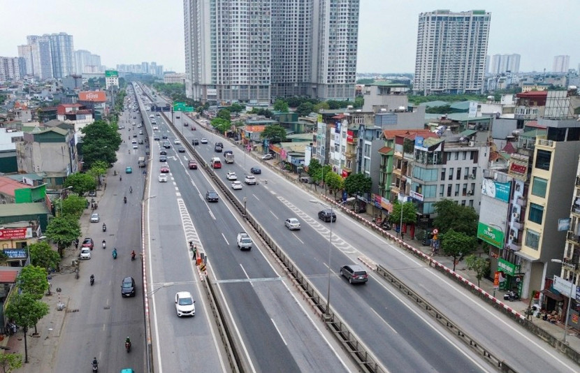 Đường Vành đai 3 trên cao thông thoáng chiều 1/5.