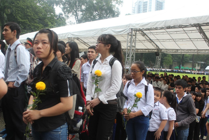 Những người cuối cùng được vào viếng Đại tướng Võ Nguyên Giáp ảnh 29