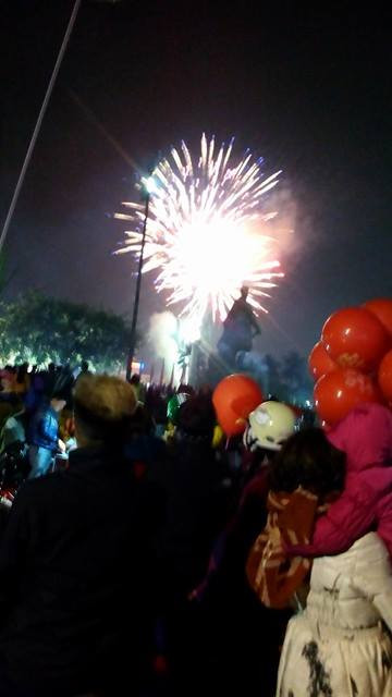 Cả nước hân hoan đón mừng năm mới Bính Thân 2016 ảnh 33