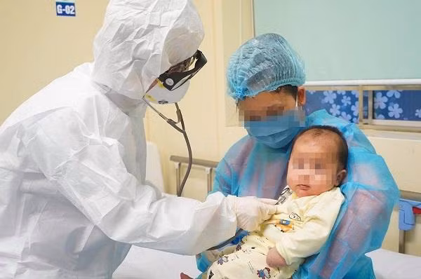 Bệnh nhi 3 tháng tuổi nhiễm Covid-19 tại Vĩnh Phúc
