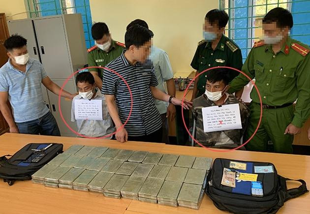 Hai đối tượng bị bắt giữ