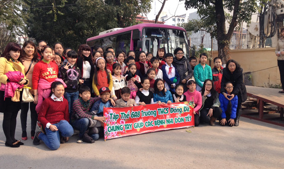 Chia sẻ với bệnh nhi nghèo, nhân lên niềm vui sống ảnh 1