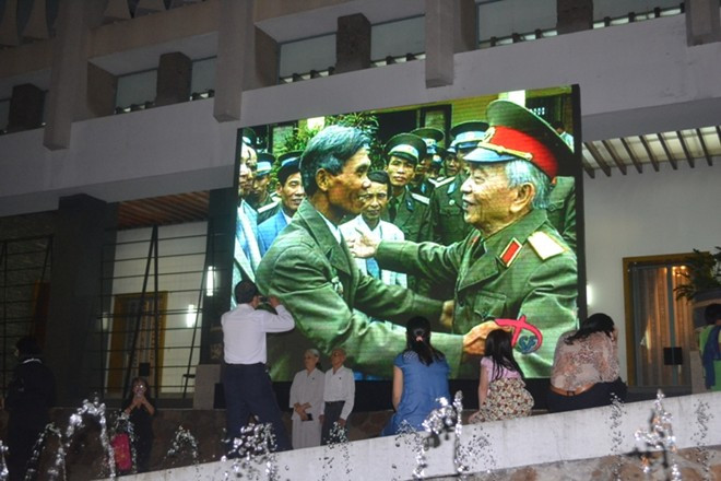 Những người cuối cùng được vào viếng Đại tướng Võ Nguyên Giáp ảnh 3