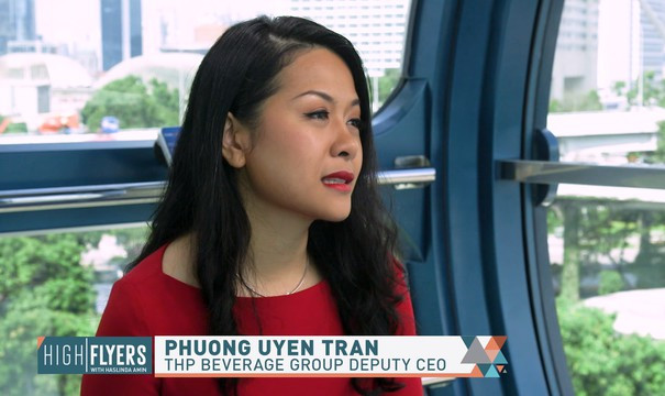 Nữ doanh nhân Trần Uyên Phương trả lời chương trình truyền hình High Flyers: Việc đóng góp cho cộng đồng cũng chính là mang lại lợi ích cho doanh nghiệp