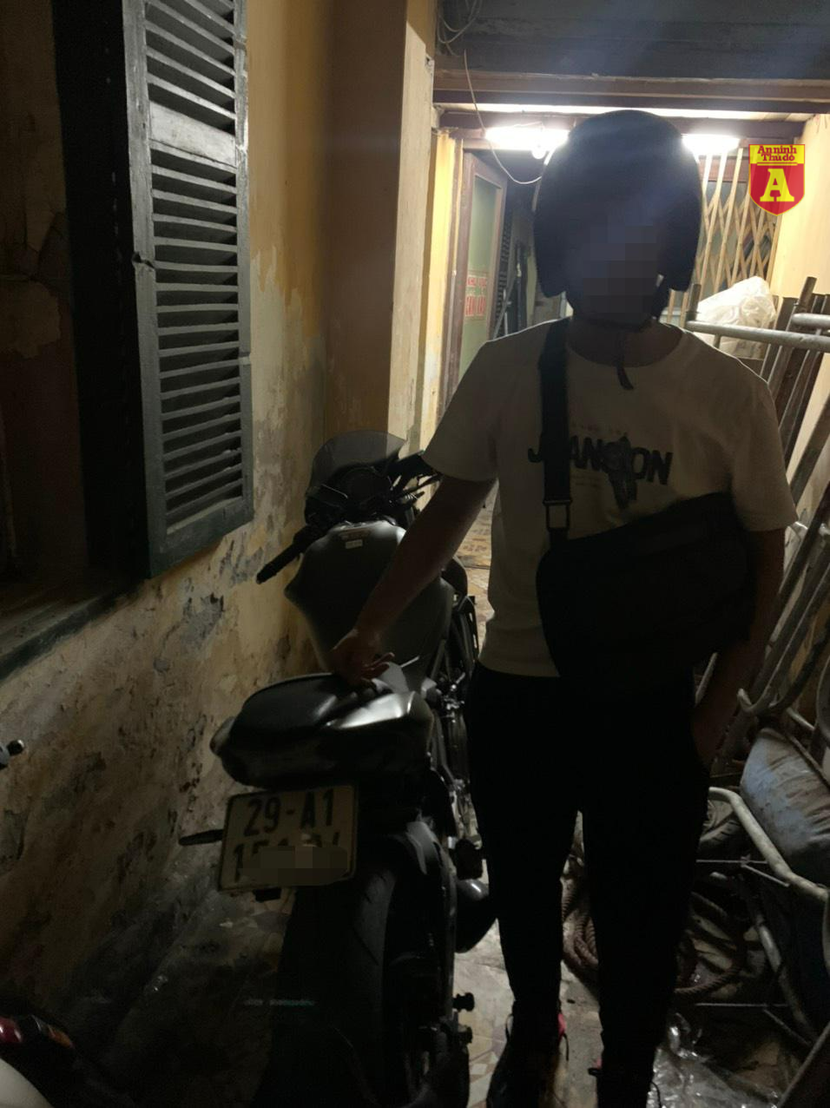 Đối tượng Đậu Quang H. Đối tượng Đậu Quang H.