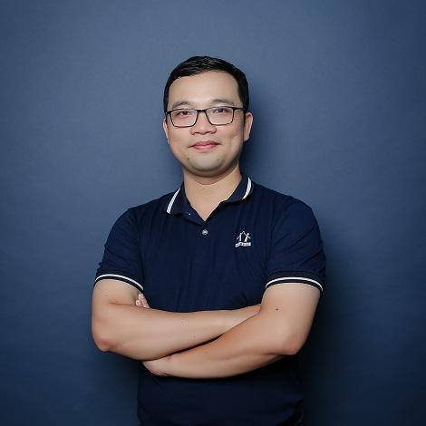 Thầy giáo Lưu Huy Thưởng