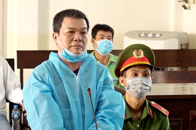 Bị cáo Chung tại toà. Ảnh: Tiến Tầm Bị cáo Chung tại toà. Ảnh: Tiến Tầm