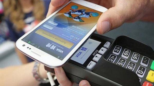 Chuyển đổi số của ngành Ngân hàng thay đổi thói quen dùng tiền mặt của người Việt Chuyển đổi số của ngành Ngân hàng thay đổi thói quen dùng tiền mặt của người Việt