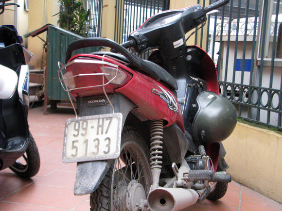 Trộm vứt xe máy nhảy xuống ao trốn cũng không thoát ảnh 4